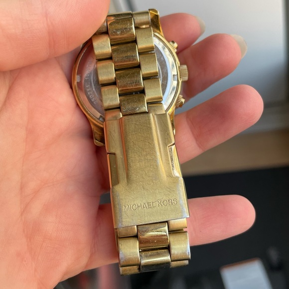 Michael Kors Gold Runway Watch - Picture 2 of 12